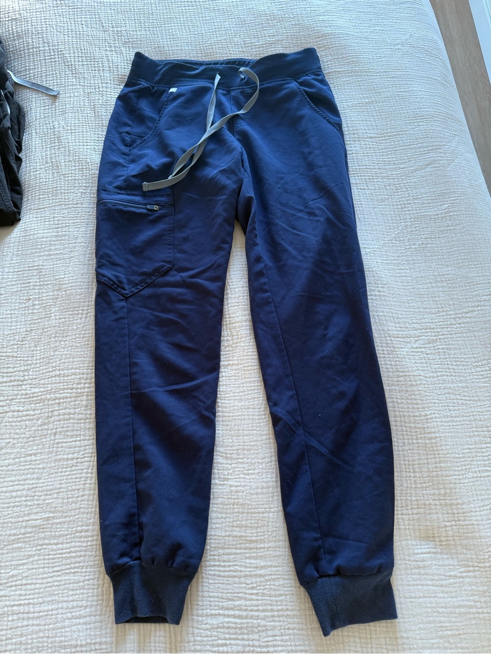 Figs Women's Zamora Jogger Scrubs